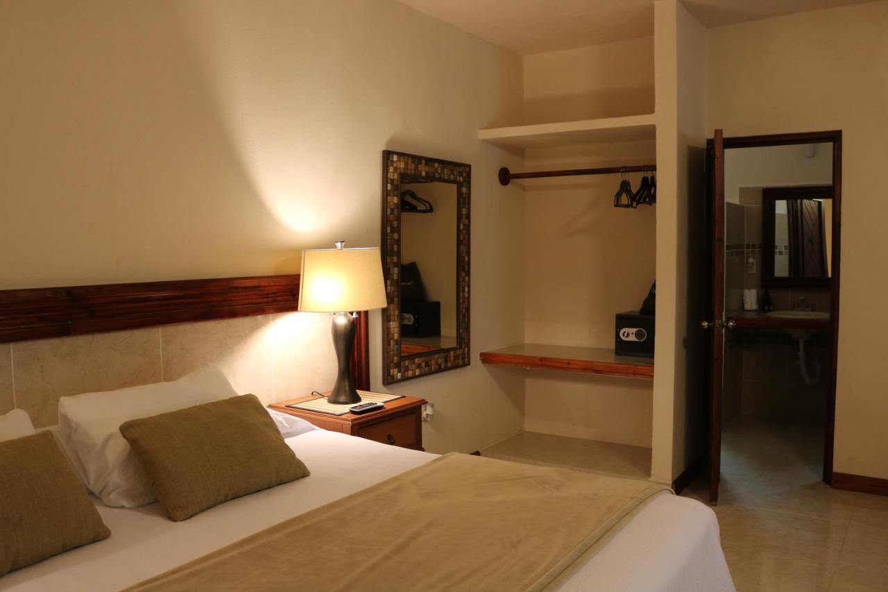 The Diving Lodge Downtown Puerto Morelos Extérieur photo