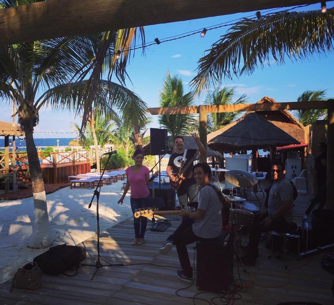 The Diving Lodge Downtown Puerto Morelos Extérieur photo